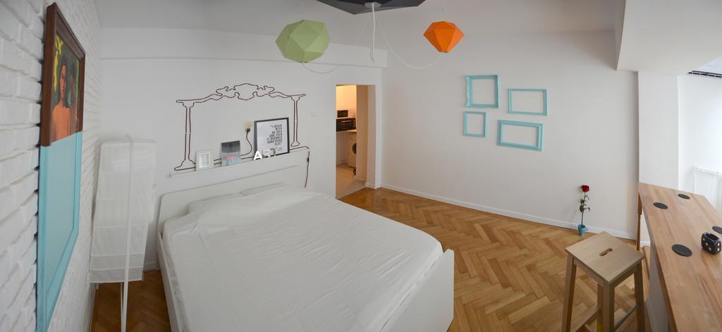 בוקרשט Art Studio By Feels Like Home חדר תמונה